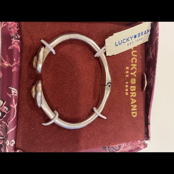 Lucky Brand Silver Pearl Hinge Cuff - Picture 3 of 4